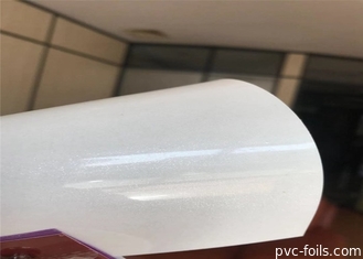 0.3mm أبيض عالي اللمعان بولي كلوريد الفينيل فيلم لفة الأثاث أبواب الغشاء