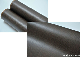 فوشان الخشب المخصص حبيبات PVC الألواح الزخرفية لأبواب الغشاء