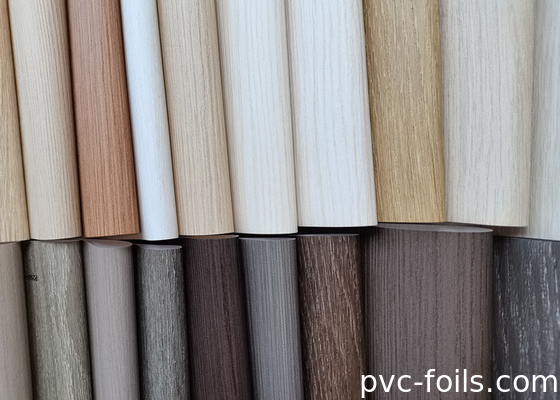 طباعة غشاء الفيلم الزخرفي لـ PVC نمط الحبوب الخشبية للأبواب الداخلية