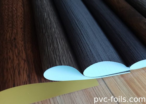 أوراق PVC الزخرفية ذاتية الالتصاق من الحبوب الخشبية لتغطية الأثاث
