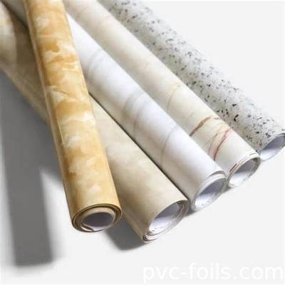 الطباعة الرقمية فيلم PVC الزخرفي مع تصاميم الرخام والخشب للسطوح الداخلية